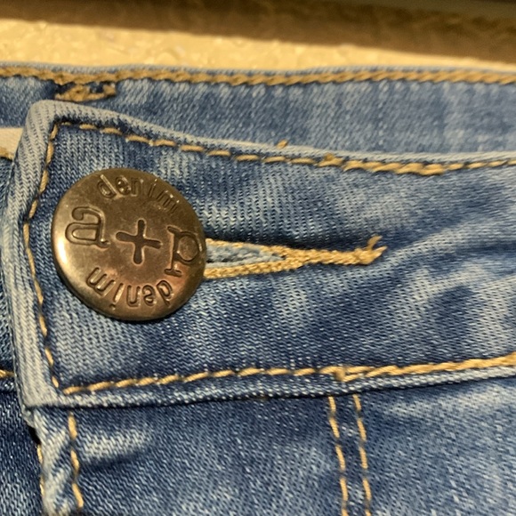 Angel Premium Jeans Pants 14 Blue Medium Wash Straight High Rise Stretchy Cotton - Picture 6 of 14